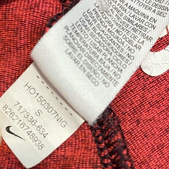 Nike Size Small Swoosh Maroon & Pink Compression Leggings - Picture 11 of 11